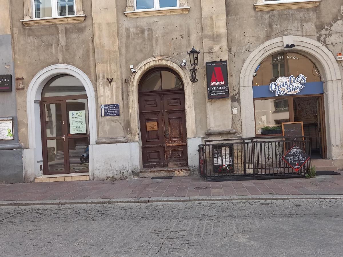 Apartamento Sara -Mikolajska - Rynek - Netflix Hydromassage Cracovia Exterior foto