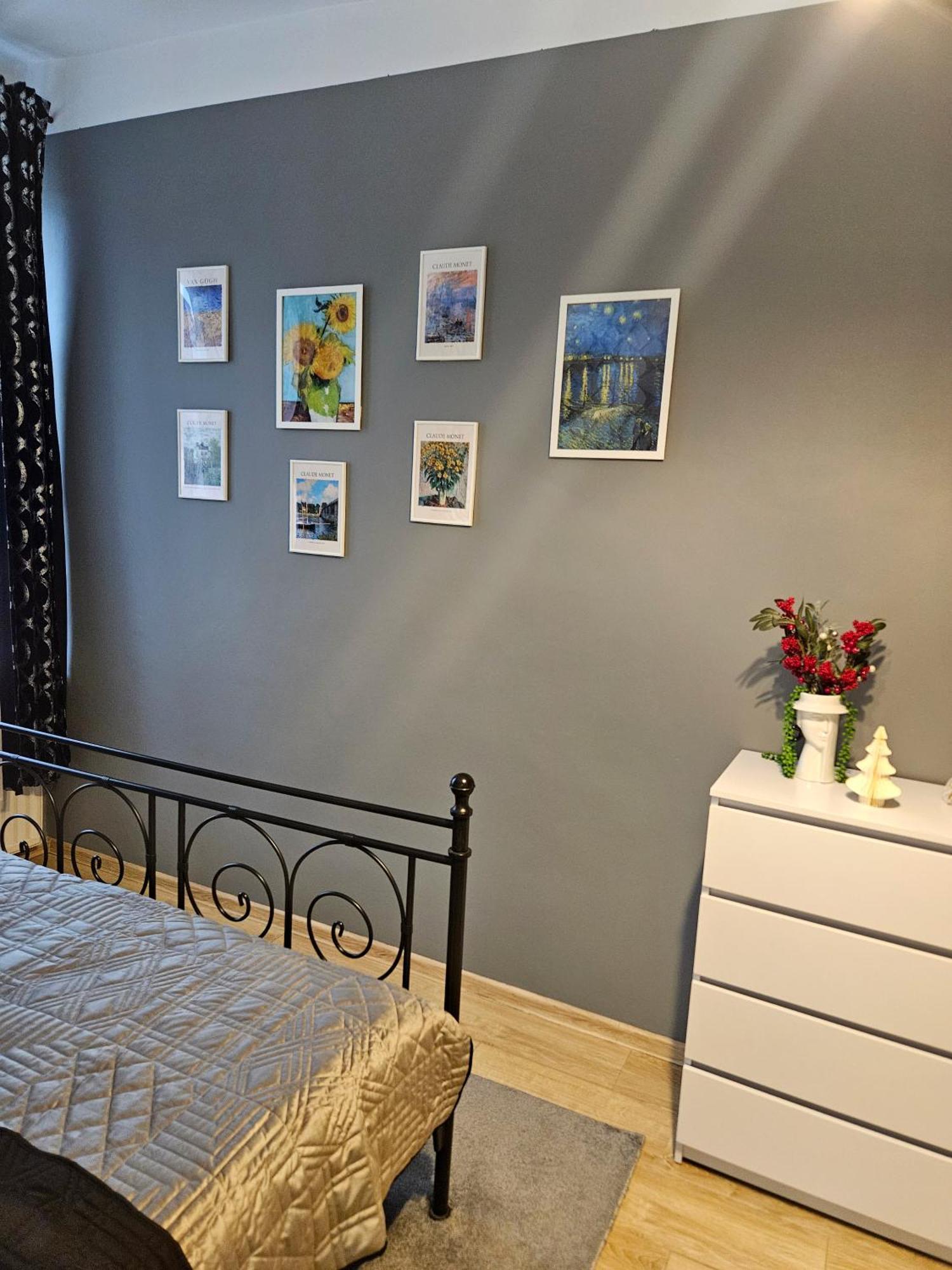 Apartamento Sara -Mikolajska - Rynek - Netflix Hydromassage Cracovia Exterior foto